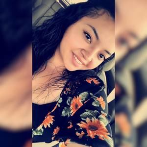 Meet your Posher, Isabel